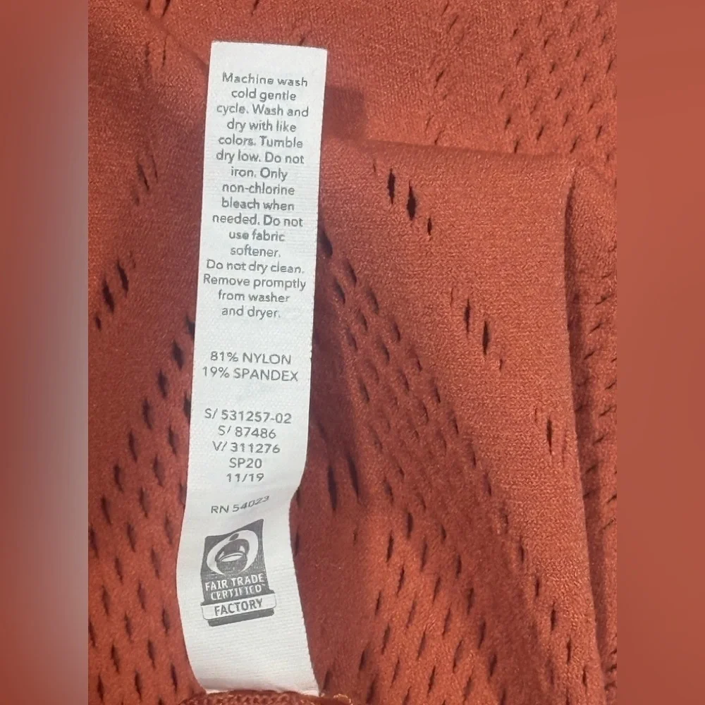 ATHLETA Women's Sleeveless Rust Top 🏃‍♀️🧡🍂🍁 - Picture 9 of 9